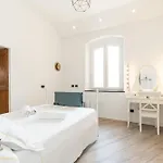 Spacious 3-bedroom - 10 Min To Center & 5 Min To Gaslini Hospital Cenova