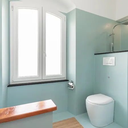 Spacious 3-bedroom - 10 Min To Center & 5 Min To Gaslini Hospital * Genoa