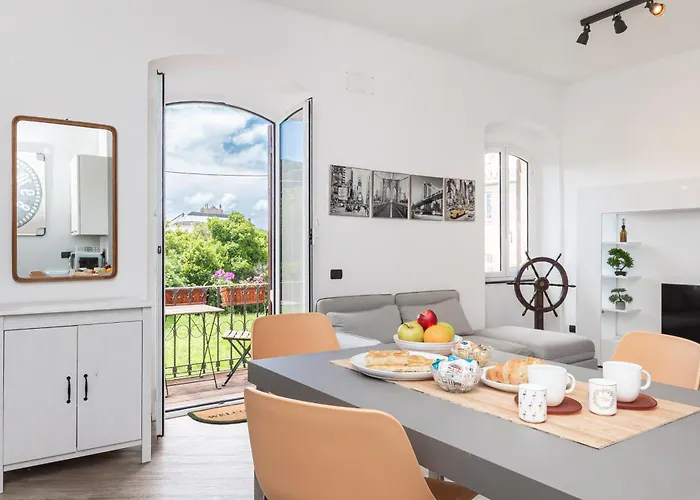 Spacious 3-bedroom - 10 Min To Center & 5 Min To Gaslini Hospital Appartement *
