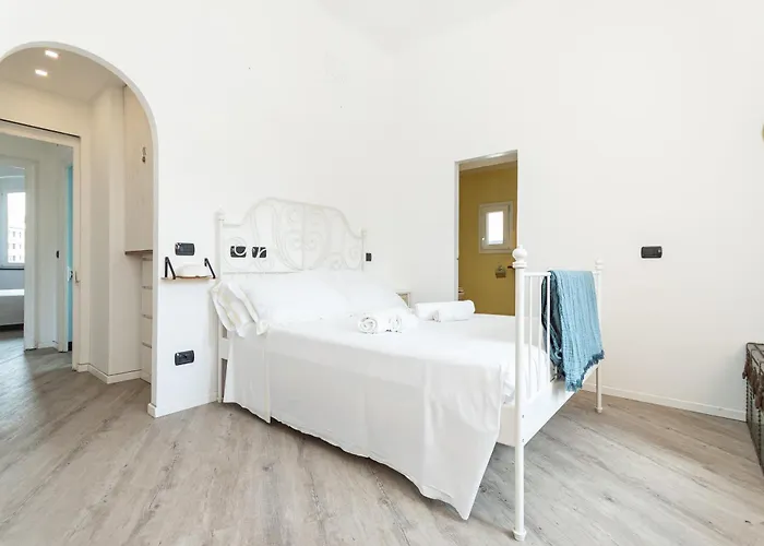 Appartement Spacious 3-bedroom - 10 Min To Center & 5 Min To Gaslini Hospital *