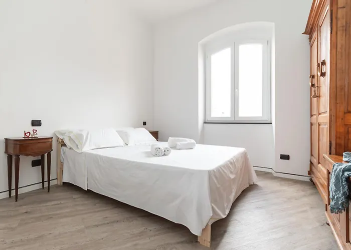 Spacious 3-bedroom - 10 Min To Center & 5 Min To Gaslini Hospital *
